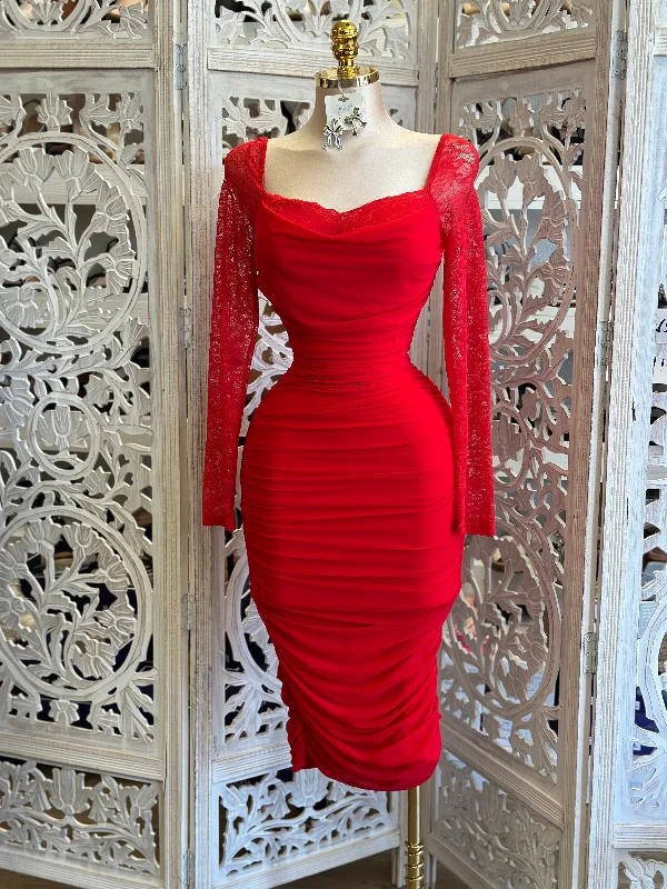 Red Lace Sleeve Ruched Dress - Estira, Stretchy